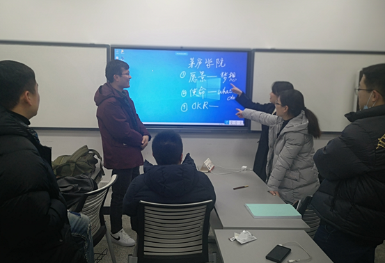 电子科技大学MBA3个F-L项目斩获 “趣水科技”科创基金项目万元立项金