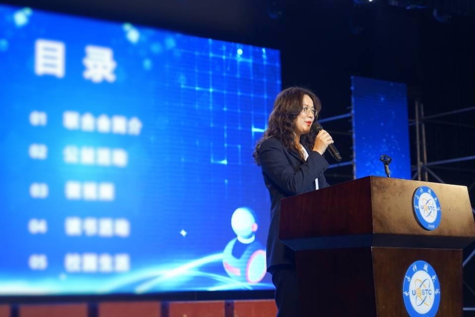 专访MBA首位成电杰出学生：朱利嘉——一位SHEI成电MBAer