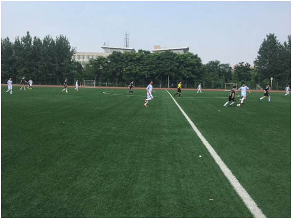 电子科技大学MBA足球队参加第二届西南MBA足球联赛