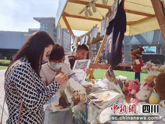 【媒体报道】中国新闻网、国际在线、网罗四川等3家国内主流媒体报道攀登者小组公益活动